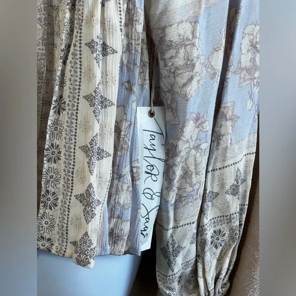 Taylor & Sage boho floral print blouse - Picture 5 of 5